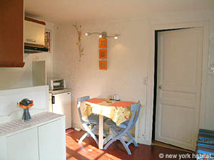 Paris 1 Bedroom accommodation - living room (PA-3732) photo 1 of 5