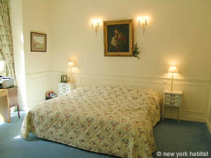 Paris 5 Bedroom apartment - bedroom 1 (PA-3734) photo 2 of 5