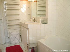 Paris 2 Zimmer wohnungsvermietung - badezimmer (PA-3735) photo 3 von 3