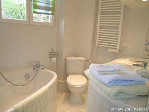 Par&iacute;s 1 Dormitorio apartamento - ba&ntilde;o (PA-3736) photo 1 de 4