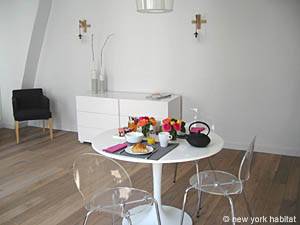 Paris Studio apartment - living room (PA-3750) photo 2 of 6