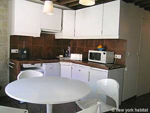 Paris Studio - Duplex accommodation kitchen photo 11