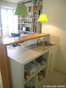 Paris 1 Bedroom accommodation kitchen photo 19