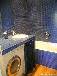 Paris 1 Bedroom accommodation bathroom 1 photo 39
