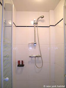 Paris 2 Bedroom accommodation - bathroom 3 (PA-3762) photo 1 of 1