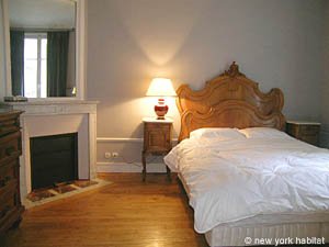 Paris 2 Bedroom accommodation - bedroom 1 (PA-3762) photo 1 of 4