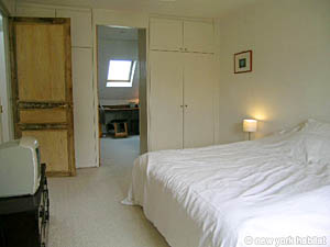 Paris 3 Bedroom accommodation - bedroom 3 (PA-3764) photo 2 of 4