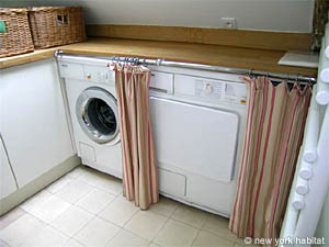 Paris 3 Bedroom accommodation - bathroom 2 (PA-3764) photo 5 of 6