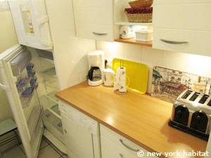 Paris 1 Bedroom apartment - kitchen (PA-3767) photo 3 of 4