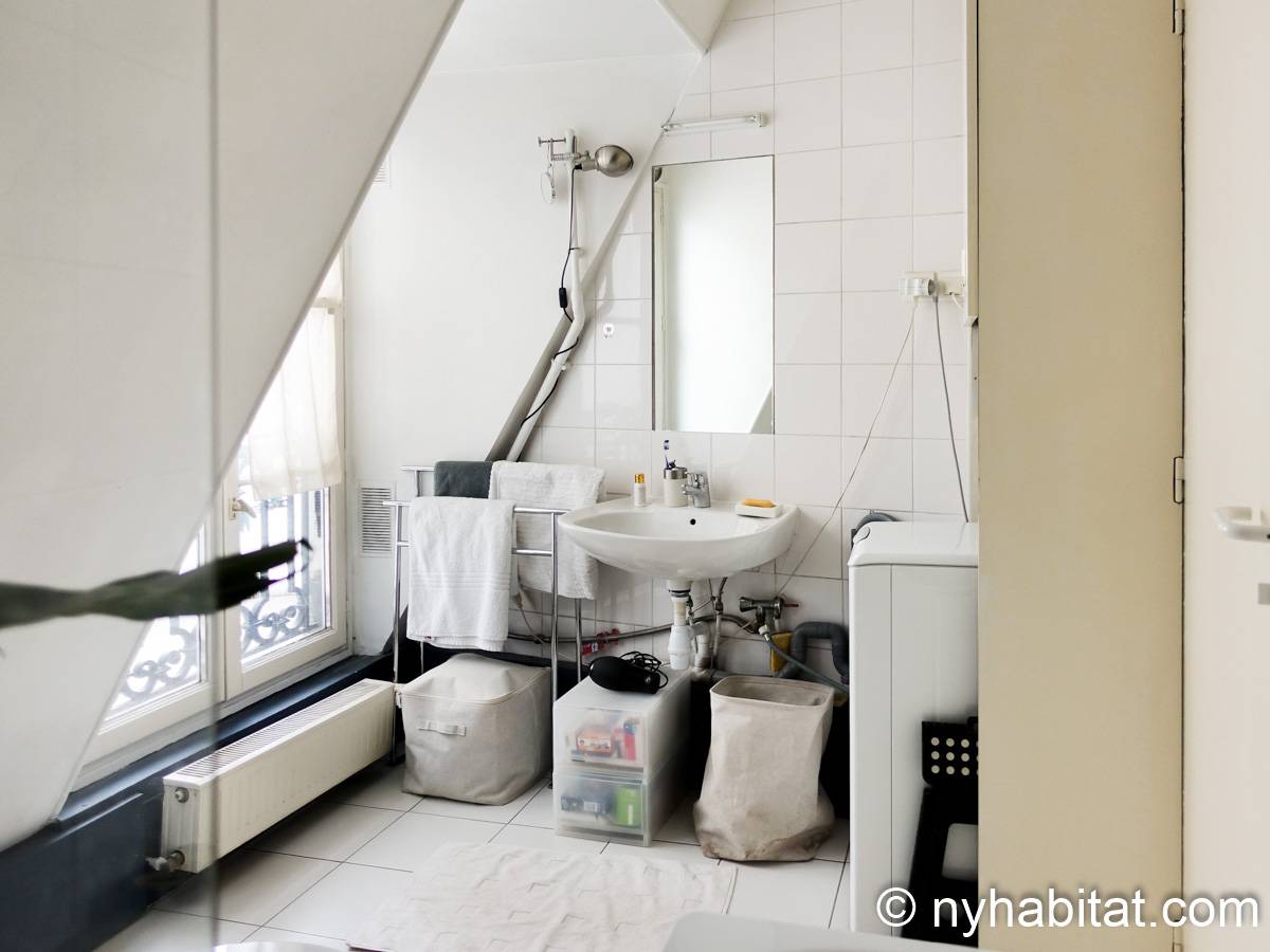 Paris 1 Bedroom accommodation - living room (PA-3780) photo 5 of 11
