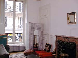 Paris 3 Bedroom roommate share apartment - bedroom (PA-3791) photo 2 of 4