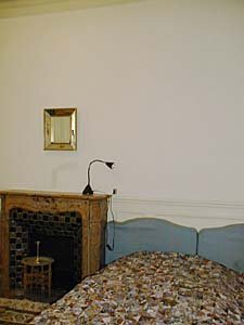 Paris 3 Bedroom roommate share apartment - bedroom (PA-3791) photo 3 of 4