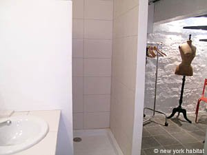 Parigi Monolocale - Triplex appartamento casa vacanze - bagno 1 (PA-3796) photo 3 di 4