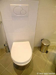 Paris 1 Bedroom apartment - bathroom (PA-3797) photo 3 of 3