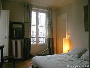 Paris 2 Bedroom apartment - bedroom 1 (PA-3799) photo 4 of 7