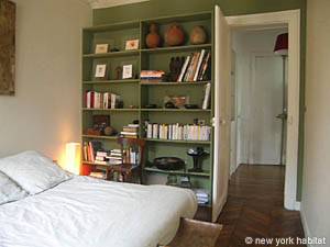 Paris 2 Bedroom apartment - bedroom 1 (PA-3799) photo 3 of 7