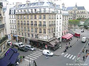 Paris 2 Bedroom apartment - bedroom 2 (PA-3799) photo 6 of 6