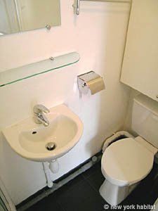 Paris Studiowohnung ferienwohnung - badezimmer (PA-3800) photo 2 von 3