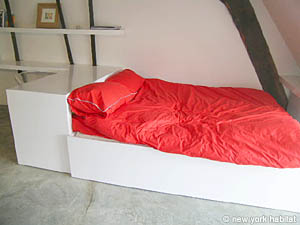 Paris Studio apartment - living room (PA-3806) photo 3 of 6