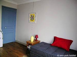 Paris Studio/T1 logements location appartements - s&eacute;jour (PA-3823) photo 5 de 13