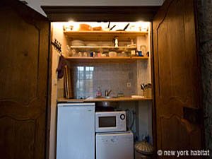 Paris Studio/T1 logements location appartements - s&eacute;jour (PA-3826) photo 9 de 9