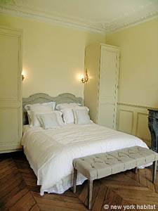 Paris Alcove Studio accommodation - living room (PA-3828) photo 10 of 16