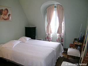 Paris T2 appartements location vacances - chambre (PA-3833) photo 1 de 7
