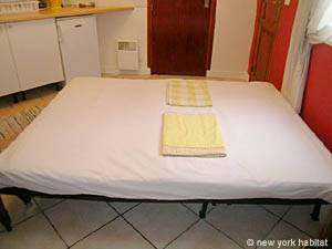 Paris T2 appartements location vacances - s&eacute;jour (PA-3833) photo 6 de 7