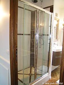 Paris 1 Bedroom accommodation - bathroom 1 (PA-3836) photo 1 of 6