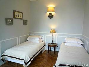 Paris 1 Bedroom apartment - living room (PA-3836) photo 6 of 12