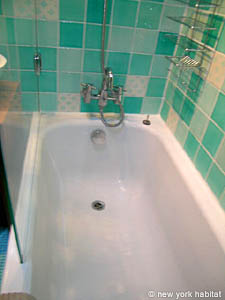 Paris T2 logements location appartements - salle d'eau (PA-3856) photo 5 de 6