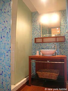 Paris T3 - Loft - Duplex logements location appartements - salle d'eau 1 (PA-3857) photo 2 de 4