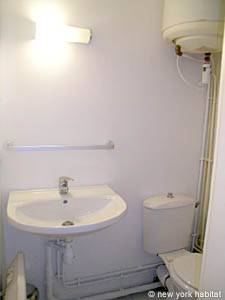Paris Studio/T1 logements location appartements - salle d'eau (PA-3858) photo 1 de 3