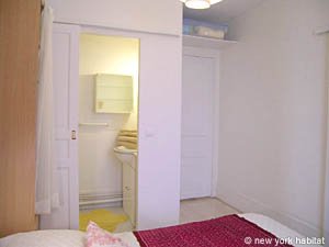 Paris 1 Bedroom accommodation - bedroom (PA-3867) photo 4 of 5
