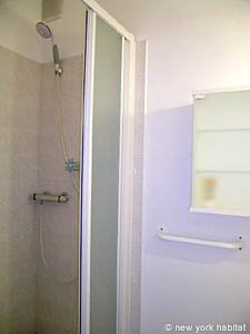 Paris 1 Bedroom accommodation - bathroom 1 (PA-3867) photo 3 of 3
