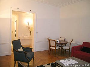 Paris 1 Bedroom apartment - living room (PA-3869) photo 3 of 7