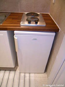 Paris Studio accommodation - kitchen (PA-3887) photo 2 of 3