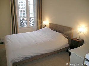 Paris 1 Bedroom accommodation - bedroom (PA-3895) photo 1 of 4