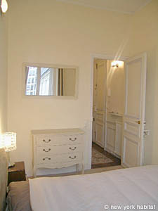 Paris 1 Bedroom accommodation - bedroom (PA-3895) photo 3 of 4