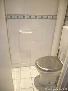 Paris 1 Bedroom apartment - bathroom 2 (PA-3899) photo 1 of 1