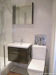 Paris 1 Bedroom accommodation - bathroom (PA-3907) photo 1 of 3