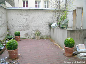 Paris 1 Bedroom accommodation - living room (PA-3907) photo 9 of 9