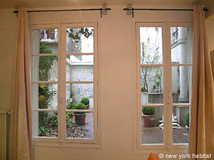 Paris 1 Bedroom accommodation - living room (PA-3907) photo 7 of 9