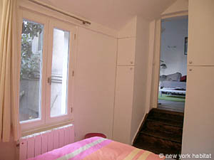 Paris 1 Bedroom accommodation - bedroom (PA-3912) photo 2 of 4