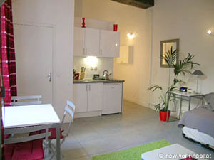 Paris 1 Bedroom accommodation - living room (PA-3912) photo 4 of 7