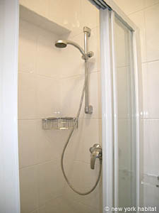 Paris 1 Bedroom accommodation - bathroom 1 (PA-3912) photo 3 of 3
