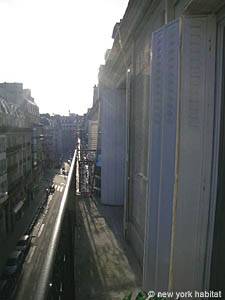 Paris T2 appartement location vacances - s&eacute;jour (PA-3915) photo 9 sur 10