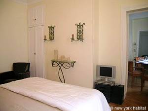 Paris 2 Bedroom apartment - bedroom 1 (PA-3921) photo 3 of 6