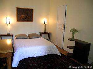 Paris 2 Bedroom apartment - bedroom 2 (PA-3921) photo 2 of 9