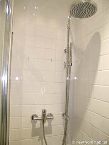Paris 2 Zimmer ferienwohnung - badezimmer 1 (PA-3923) photo 3 von 3